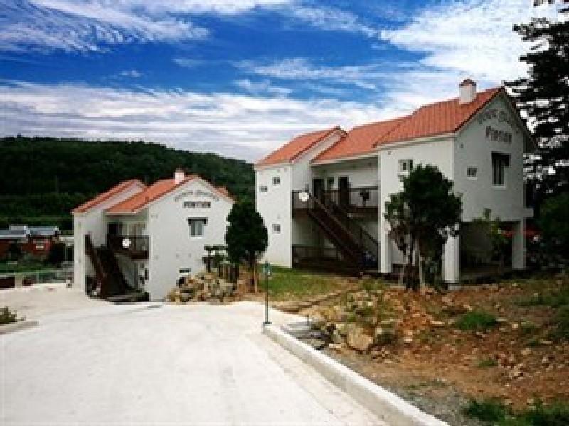 Ever Green Pension Geoje Exterior foto