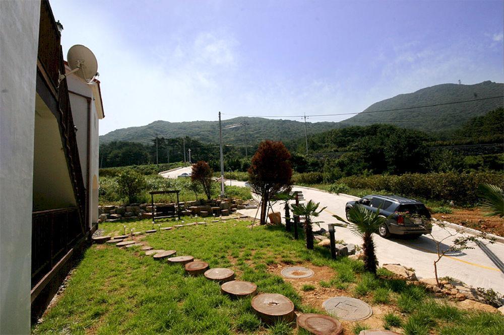 Ever Green Pension Geoje Exterior foto